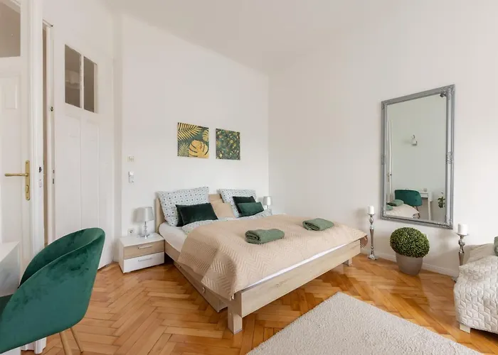 Apartament Corvin *